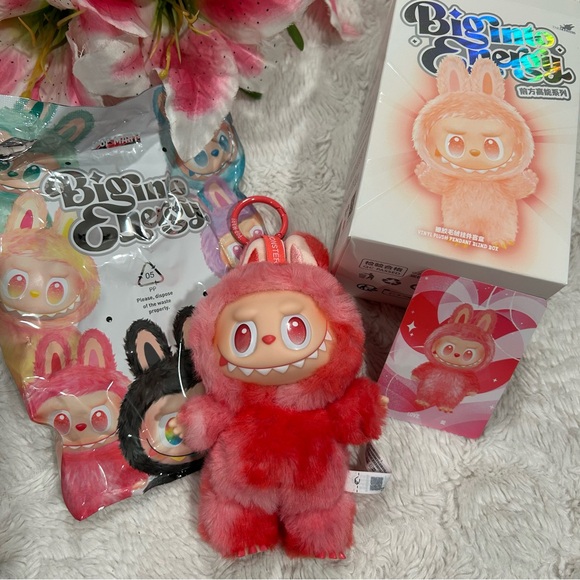 POP MART Other - POP MART Labubu Big Into Energy Love